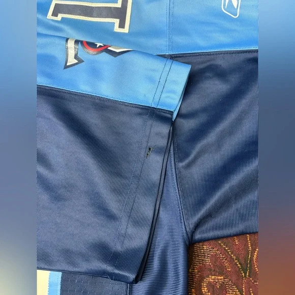 00s Reebok Vince Young Titans Jersey - Picture 5 of 5